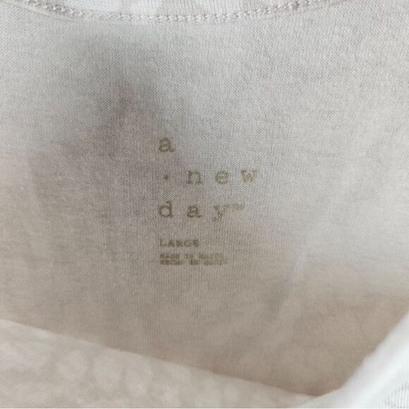 A New Day Women's Leopard Tank Top! - Picture 3 of 5